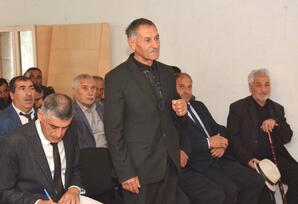 İcra başçısı kənd sakinlərinin problemləri ilə maraqlanır - FOTO