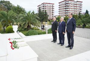 YAP-ın VIII Qurultayında irəli gələn məsələlərlə bağlı müşavirə keçirilib - FOTOLAR