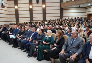 YAP-ın VIII Qurultayında irəli gələn məsələlərlə bağlı müşavirə keçirilib - FOTOLAR