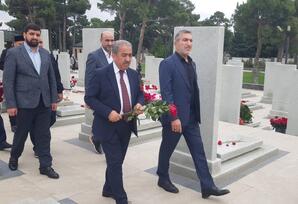 Nəsimi rayonunda şəhid Zeynallı Rəşad Qiyas oğlunun  xatirəsi yad edilib - FOTOLAR