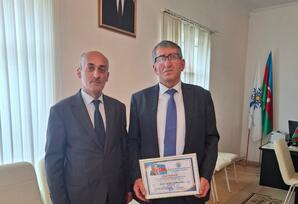 Ömür payını ləyaqətlə yaşayanlar - FOTOLAR