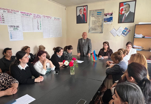 YAP Samux rayon təşkilatının Hacallı və Füzuli kənd ərazi partiya təşkilatlarında VIII Qurultaydan irəli gələn vəzifələr müzakirə olunub