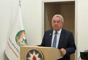 K.Fərəcova adına Elmi-Təqdiqat Pediatriya İnstitutu müşavirə keçirilib - FOTO