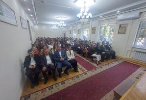 ADPU-nun Nəzdində Azərbaycan Dövlət Pedaqoji Kollecində müşavirə keçirilib