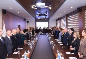 Nəsimi rayonunda YAP-ın VIII Qurultayından irəli gələn məsələlərə həsr olunmuş növbəti müşavirə keçirilib - FOTOLAR