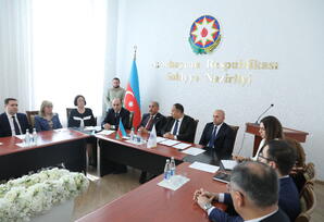 M.Qasımov küçəsi 1 A ünvanı üzrə ərazi partiya təşkilatının akt zalında müşavirə keçirilib