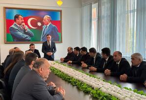 YAP-ın VIII Qurultayından irəli gələn çağırışlar partiya üzvləri ilə müzakirə edilib - FOTO