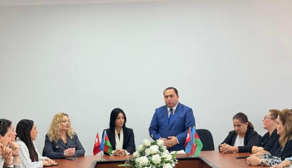 YAP Nərimanov rayon təşkilatının Ərazi Partiya Təşkilatında qurultaydan irəli gələn yeni fəaliyyət istiqamətləri müzakirə olunub - FOTO