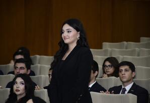 YAP İdarə Heyətinin iclası keçirilib