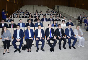 YAP İdarə Heyətinin iclası keçirilib