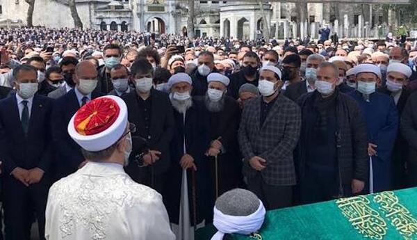 “Nurçu-islamçı” qüvvələr Türkiyə hakimyyətində üstünlüyü ələ alır - TƏHLİL