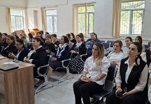 YAP Nərimanov rayon təşkilatının Ərazi Partiya Təşkilatlarında VIII Qurultaydan irəli gələn dövlətçilik prinsipləri və partiya məsuliyyəti diqqətə çatdırılıb