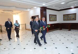 “Qərbi Azərbaycan – milli yaddaşımızın ünvanı” mövzusunda tədbir keçirilib - FOTOLAR
