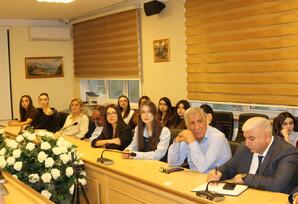 YAP Nərimanov rayon təşkilatının Ərazi Partiya Təşkilatında VIII Qurultayın vəzifələrinin yerinə yetirilməsi istiqamətində fikir mübadiləsi aparılıb