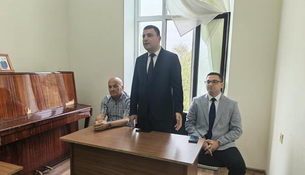 “Uşaq-İncəsənət məktəbi” və “Neftçala Telekommunikasiya” ərazi partiya təşkilatlarının üzvləri ilə görüş keçirilib