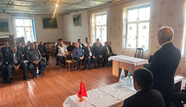 “Pirili kənd”, “Şıxımlı kənd” “Heydər Əliyev prospekti 17” ərazi partiya təşkilatlarında VIII Qurultayın yekunlarına həsr olunmuş növbəti tədbirlər keçirilib