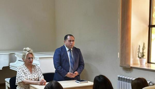 YAP Nərimanov rayon təşkilatının Ərazi Partiya Təşkilatlarında VIII Qurultayın mesajlarının ictimaiyyətə çatdırılması məsələləri müzakirə olunub