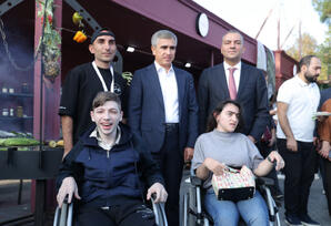 Bakıda Zeytun Festivalının açılışı olub