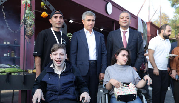 Bakıda Zeytun Festivalının açılışı olub