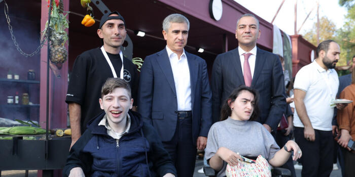 Bakıda Zeytun Festivalının açılışı olub