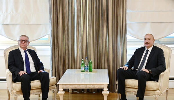 Prezident İlham Əliyev BMT-nin Terrorçuluqla Mübarizə İdarəsinin nümayəndəsi Aleksandr Zuyevi qəbul edib