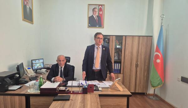 “Heydər Əliyev prospekti, 60” ünvanında yerləşən “Sabirabad Regional Poçt Filialı” ərazi partiya təşkilatında görüş keçirilib