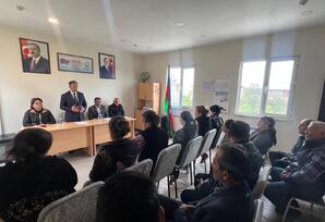 YAP Samux rayon təşkilatının Burunqovaq  kəndi üzrə ərazi partiya təşkilatında görüş keçirilib