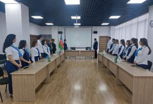 3 saylı Bakı “ASAN Xidmət” Mərkəzində müşavirə keçirilib.