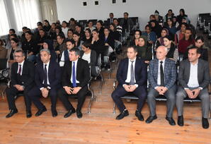 Qaradağ rayonunda YAP-ın VIII Qurultayının siyasi əhəmiyyəti və qarşıda duran vəzifələrə həsr olunmuş müşavirə keçirilib