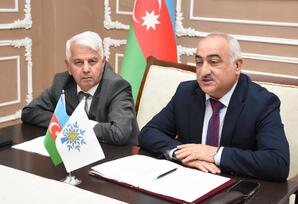 Qaradağ rayonunda YAP-ın VIII Qurultayında müzakirə olunmuş məsələlərə həsr olunmuş müşavirə keçirilib