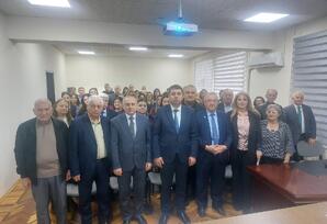 Azərbaycan Respublikası Elm və Təhsil Nazirliyi Riyaziyyat İnstitutunda müşavirə keçirilib - FOTO
