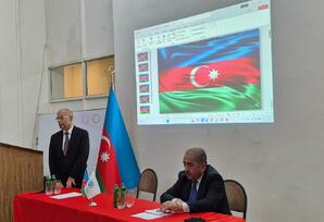 Mərdanov qardaşları küçəsi 131 ünvanı üzrə ərazi partiya təşkilatının akt zalında müşavirə keçirilib