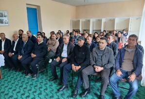 Ağdaşda ideoloji işin prioritetləri müzakirə olunub - FOTO