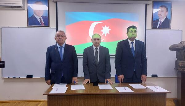 Azərbaycan Respublikası Elm və Təhsil Nazirliyi Riyaziyyat İnstitutunda müşavirə keçirilib - FOTO