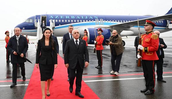 Əli Əsədov Gürcüstanda işgüzar səfərdədir