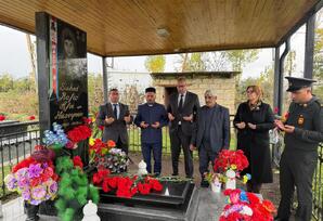 Şəhidin məzarı ziyarət olundu