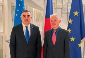 Azərbaycanın Özbəkistandakı səfiri çexiyalı həmkarı ilə müzakirələr aparıb