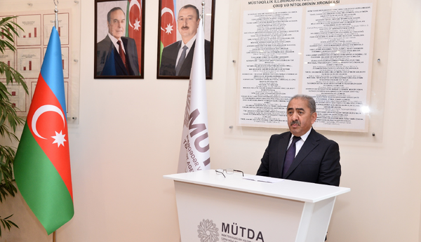 «Auditoriumda qalib xalqın, qalib partiyanın qüruru hiss olunurdu»