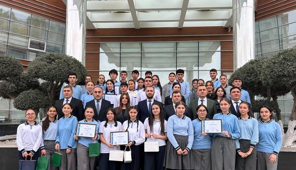 Şəmkirdə “Zəfər Salnaməsi” adlı intellektual bilik yarışı keçirilib - FOTOLAR